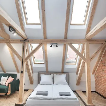 Wincentego Styczynskiego Apartment